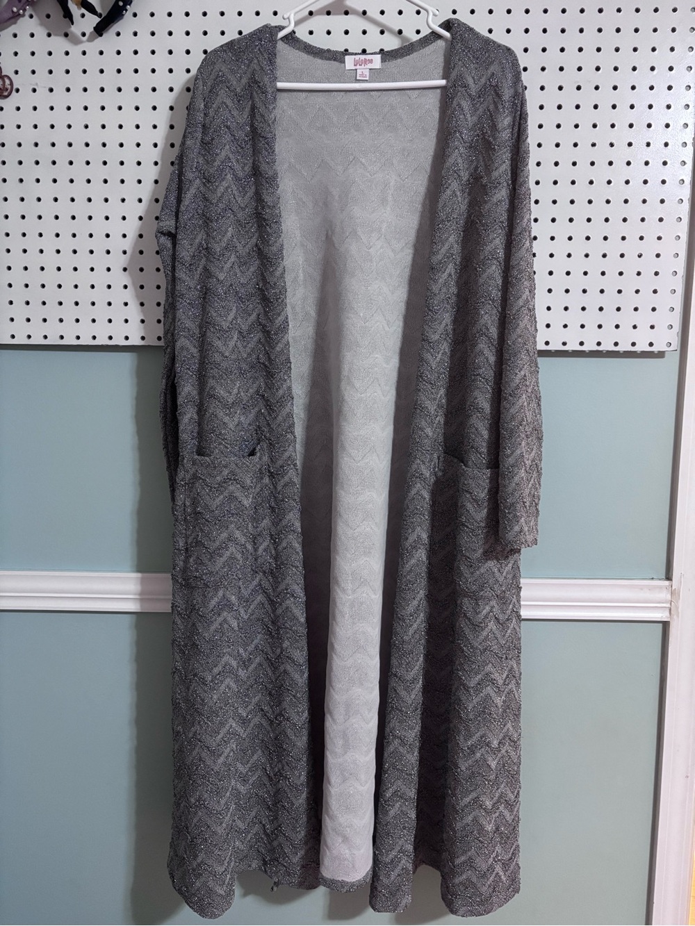 LuLaRoe Light Gray Chevron Open Cardigan